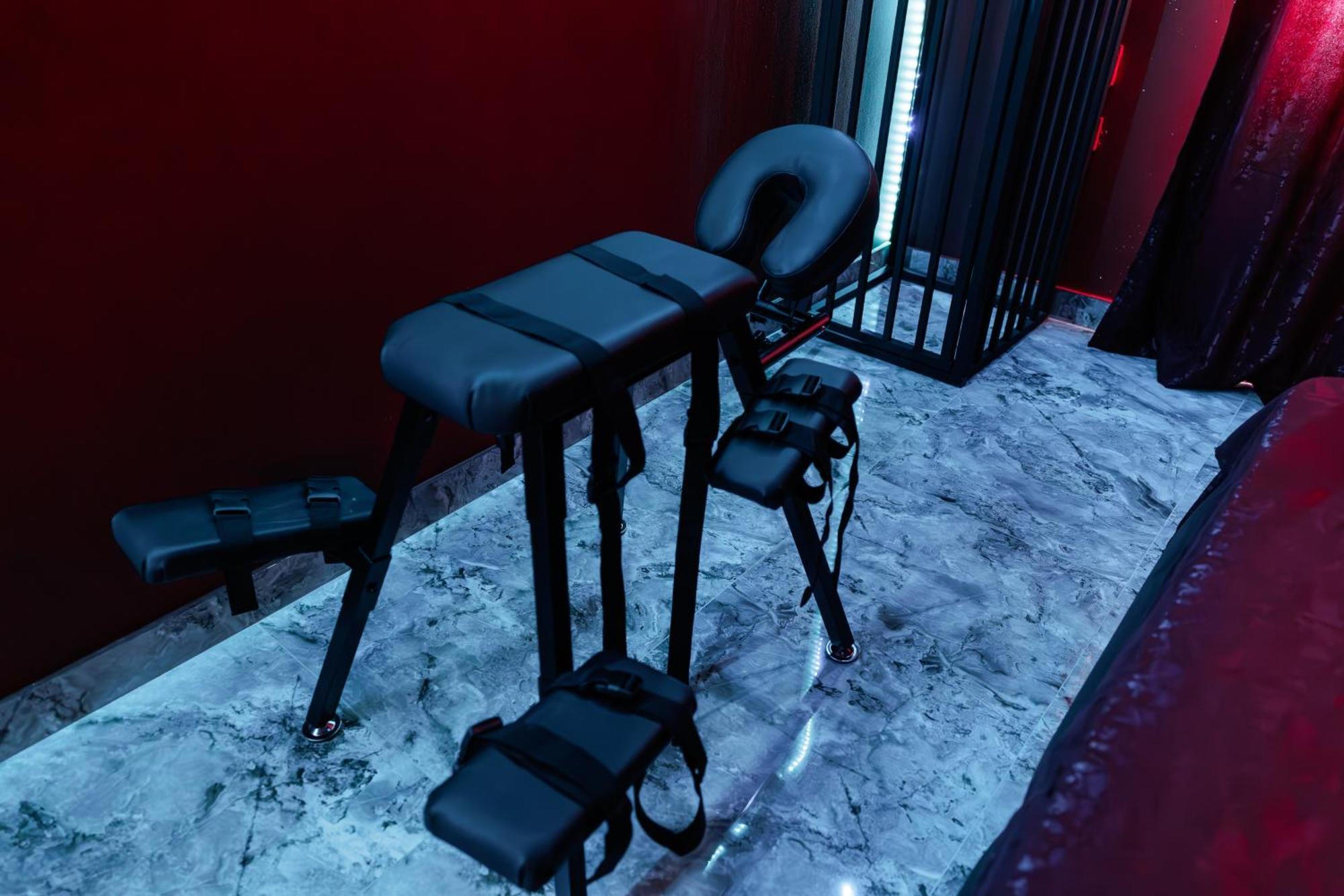 Romeo Nights - Love Rooms - Adults Only Bucureşti Ngoại thất bức ảnh